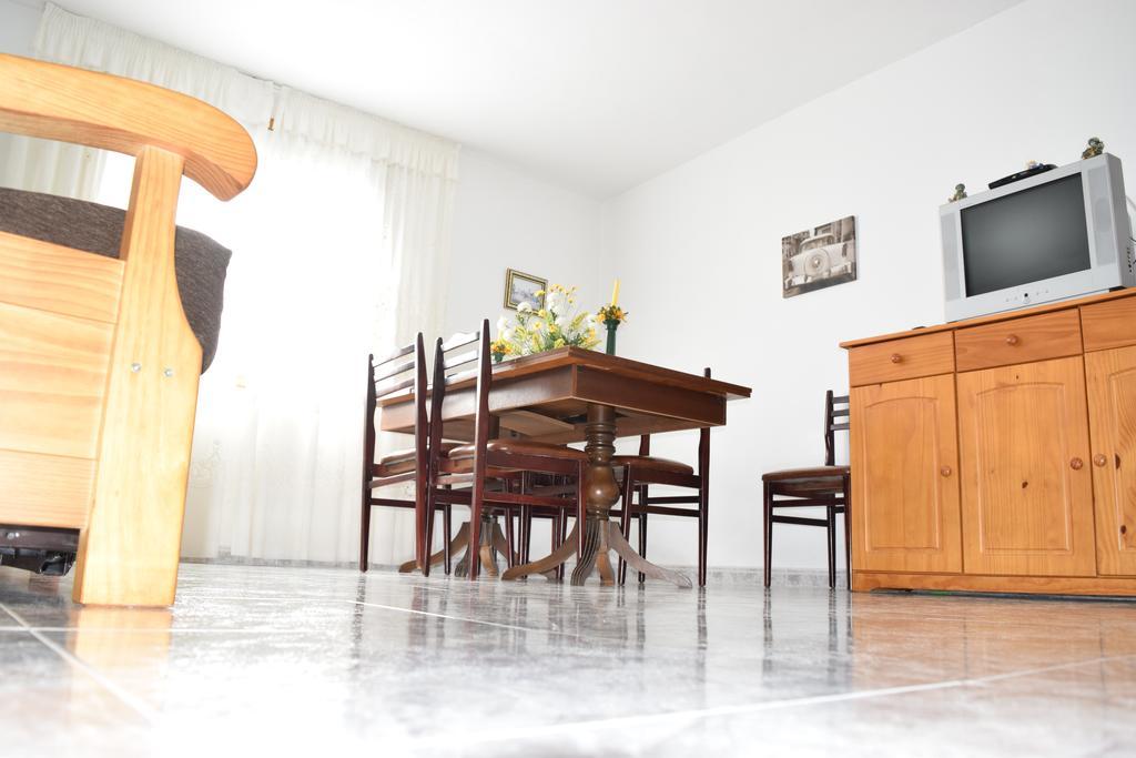 Chuca House Vendégház Requiás Kültér fotó